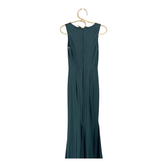 Cynthia & Sahar Square Neck Stretch Satin Mermaid Dress with Train in Evergreen - Picture 10 of 16